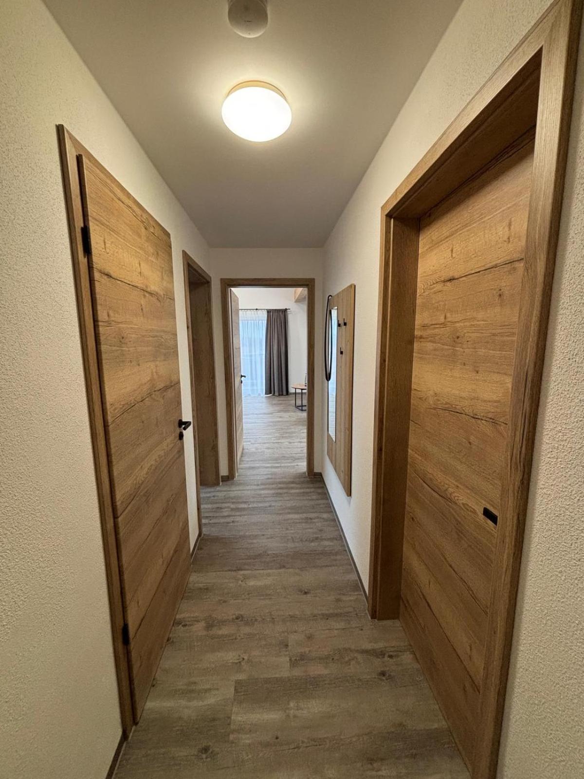 Landgasthaus Zur Linde Pleiskirchen Bagian luar foto