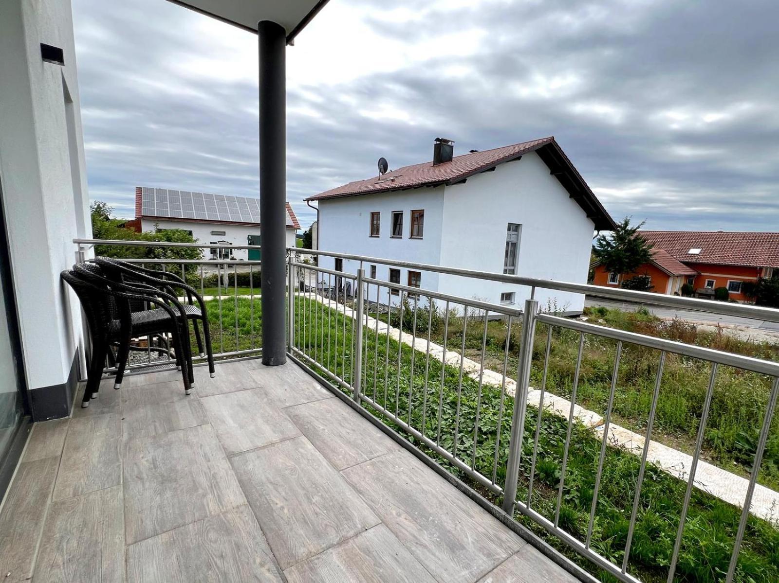 Landgasthaus Zur Linde Pleiskirchen Bagian luar foto